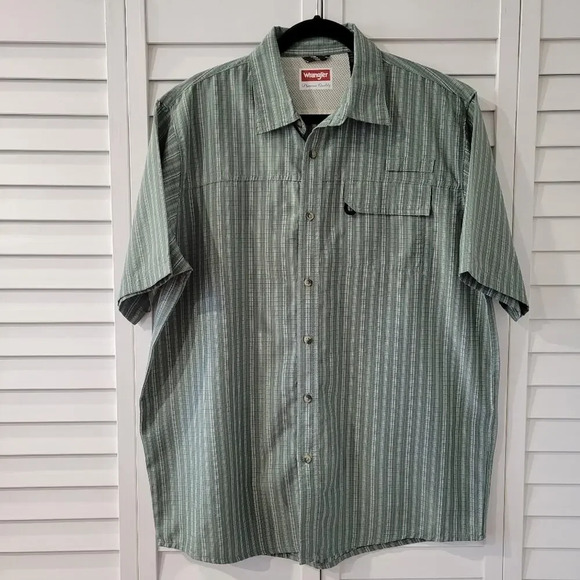 Wrangler Green Tech Plaid Shirt Size L Ripstop Utility Button-Up Streetwear Y2K - Picture 1 of 8